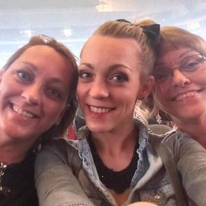 Meet your Posher, Michele